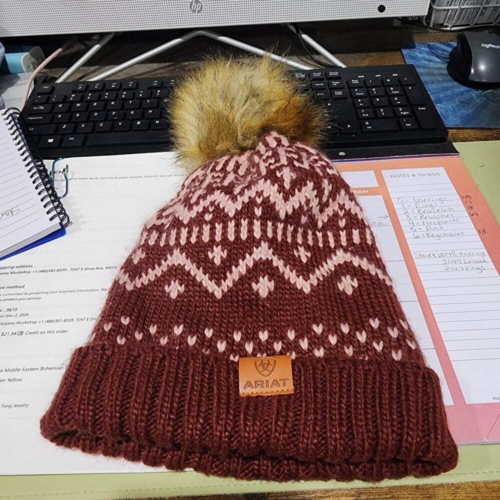 Ariat Aztec Beanie With Faux Fur Pom And Fleece Lining In Burgundy Z2